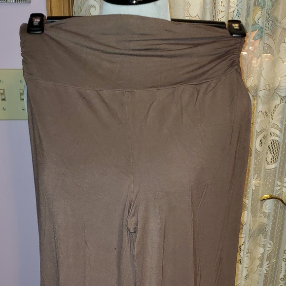 Size Small Za Zen Soft Palazzo Pants - Picture 3 of 6